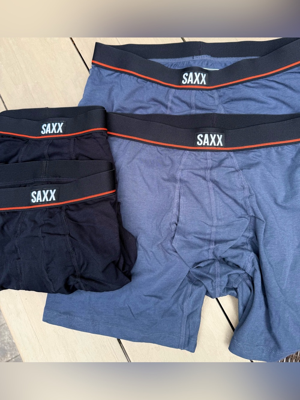 NWOT Saxx Men's Non-Stop Stretch Cotton Boxer Briefs (4 prs)Gray and Black Med